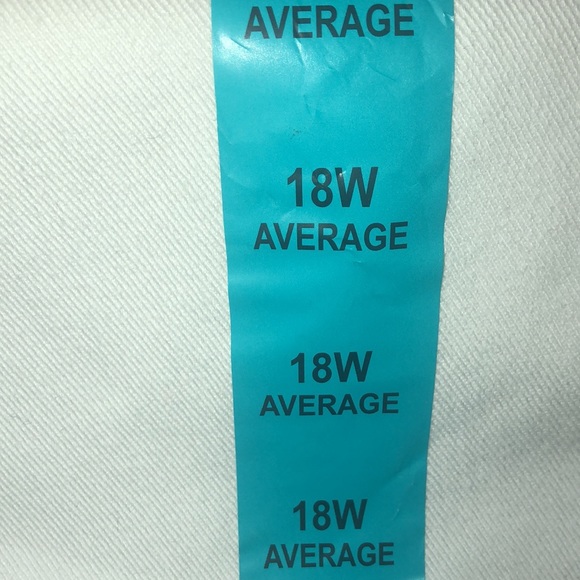 Gloria Vanderbilt® Amanda White Denim Jeans NWT - Picture 9 of 10